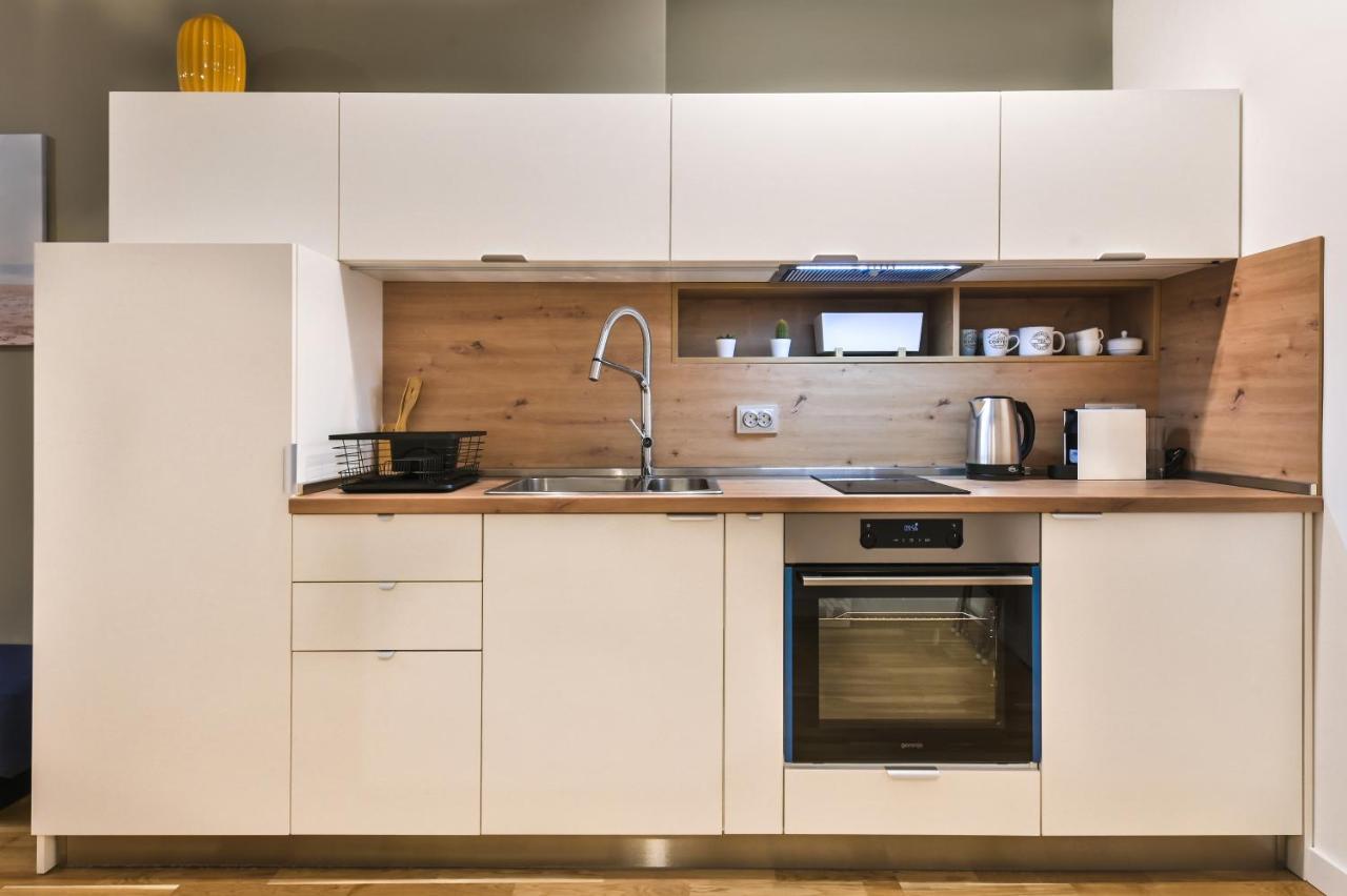 Pieces Of Nature In A Stylish One-Bedroom Flat By Flat Mаnager София Экстерьер фото